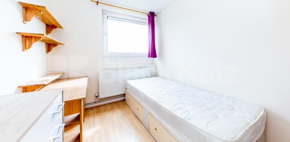 			NEW INSTRUCTION!, 3 Bedroom, 1 bath, 1 reception Flat			 Agar Grove, CAMDEN